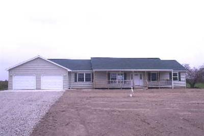 5118 Gun Lake Road Hastings, MI 49058 - Photo 1 of 10 Primary Photo