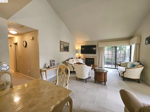 $550,000 | 427 Grovewood Loop North, Brentwood, CA 94513