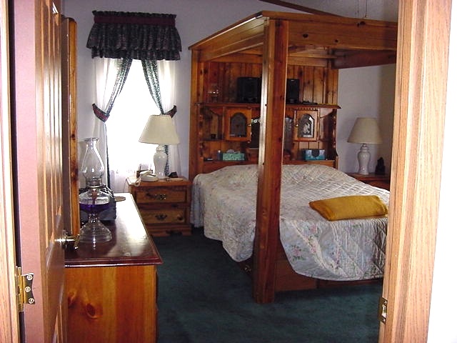 5690 North Water Tower Road Bruceville, IN 47516 - Photo 22 of 31 Gallery Image 22