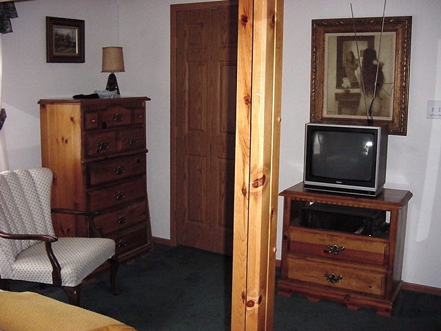5690 North Water Tower Road Bruceville, IN 47516 - Photo 28 of 31 Gallery Image 28