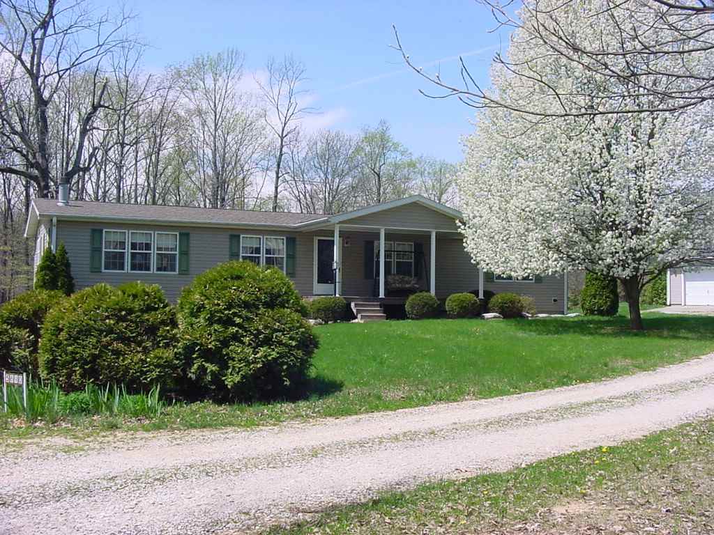 5690 North Water Tower Road Bruceville, IN 47516 - Photo 10 of 31 Gallery Image 10