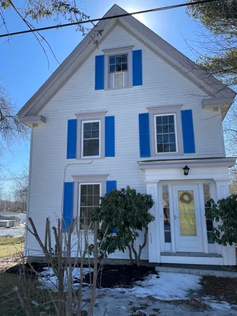 $284,900 | 31 Dean Street, Winterport, ME 04496