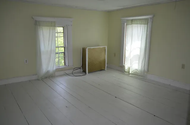 $289,900 | 31 Dean Street, Winterport, ME 04496