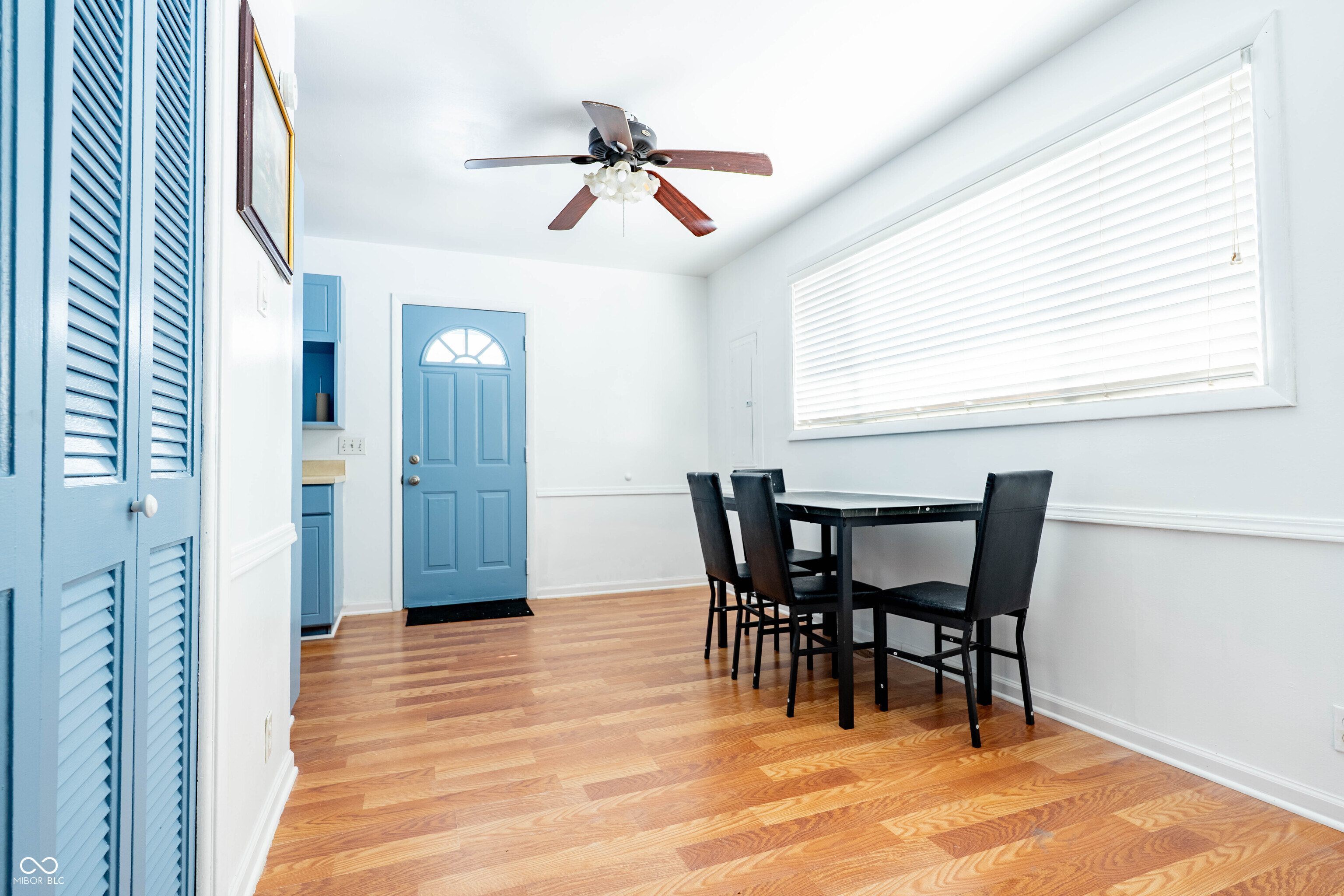 625 West Southport Road Indianapolis, IN 46217 - Photo 14 of 24