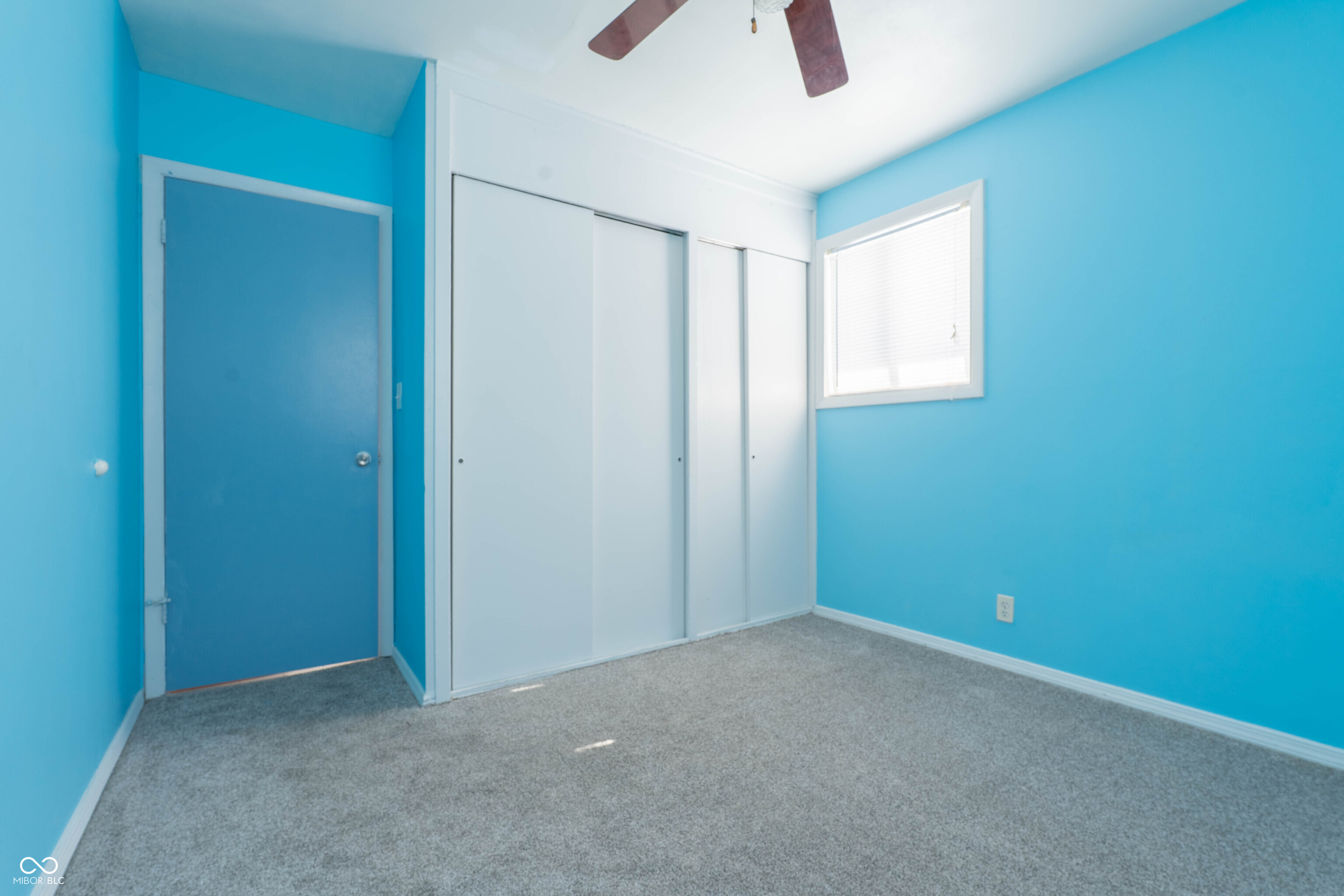 625 West Southport Road Indianapolis, IN 46217 - Photo 19 of 24