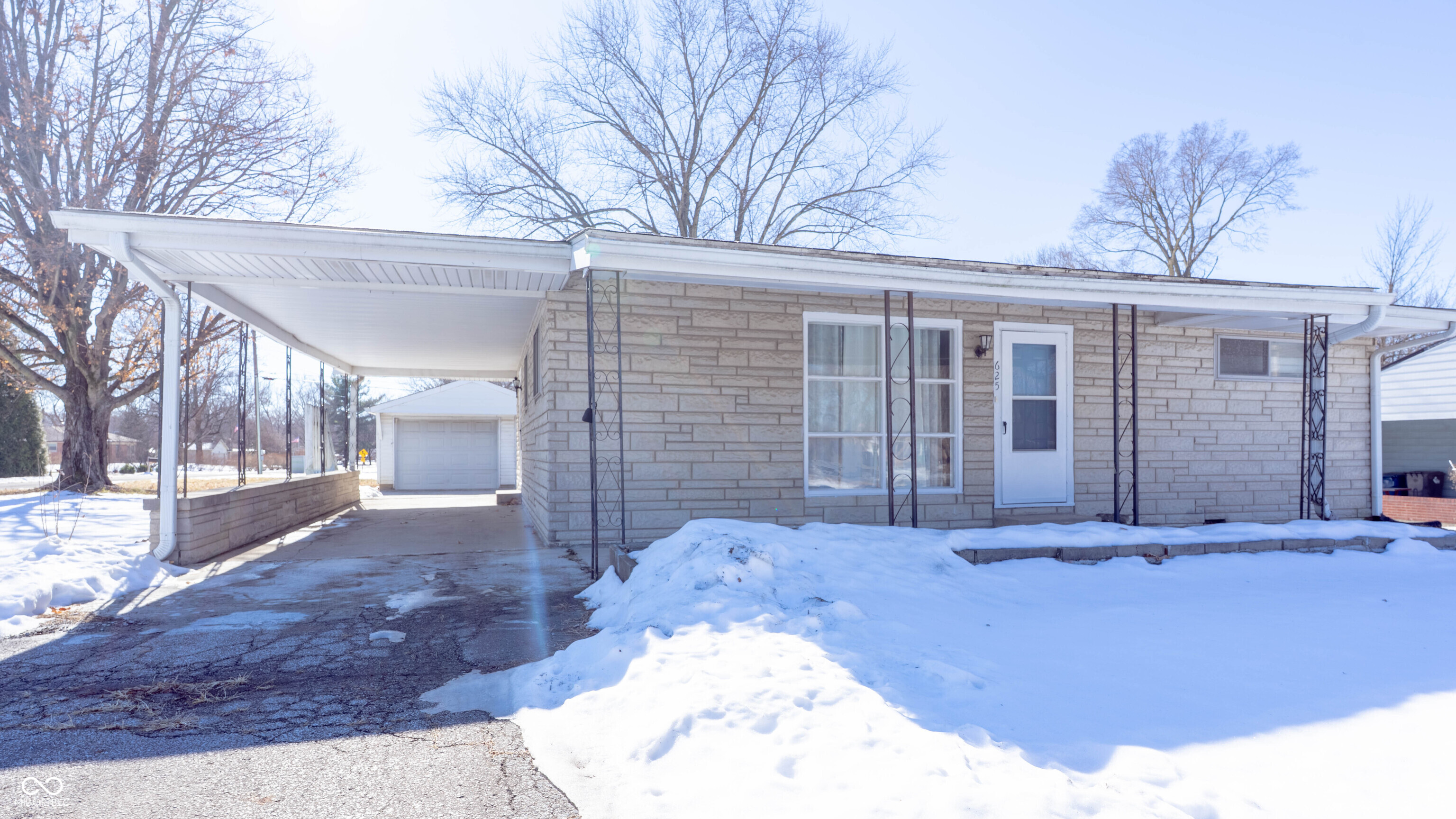 625 West Southport Road Indianapolis, IN 46217 - Photo 22 of 24