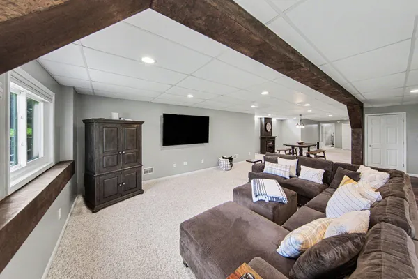 $549,900 | 10708 Marquedat, Grass Lake, MI 49240