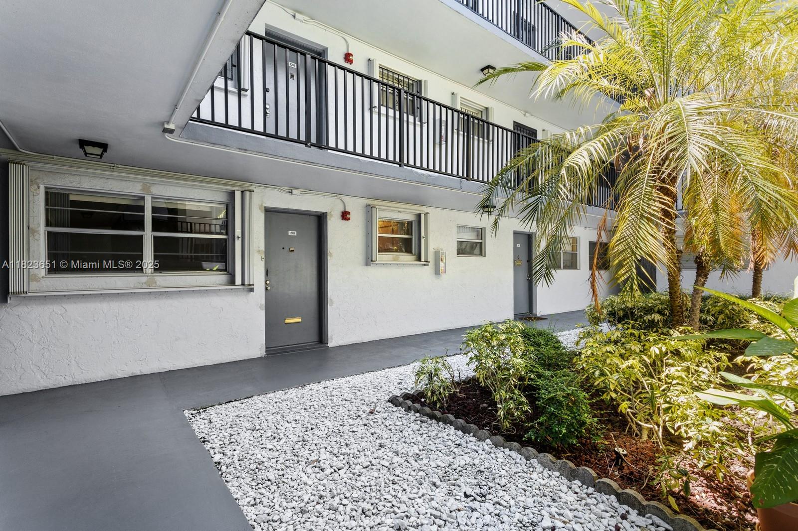 1800 Southwest 25th Street, Unit 2102 Miami, FL 33133 - Photo 2 of 12