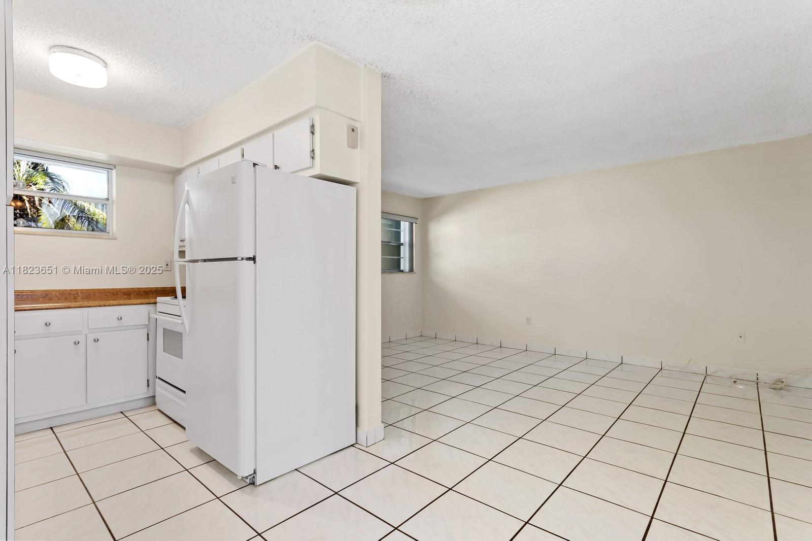 1800 Southwest 25th Street, Unit 2102 Miami, FL 33133 - Photo 7 of 12