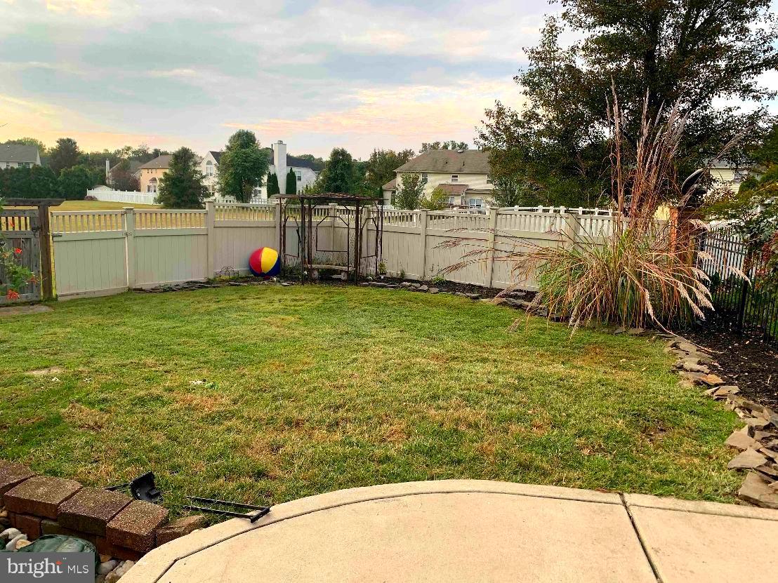 605 White Tail Court Sewell, NJ 08080 - Photo 18 of 25 BACK YARD RIGHT SIDE