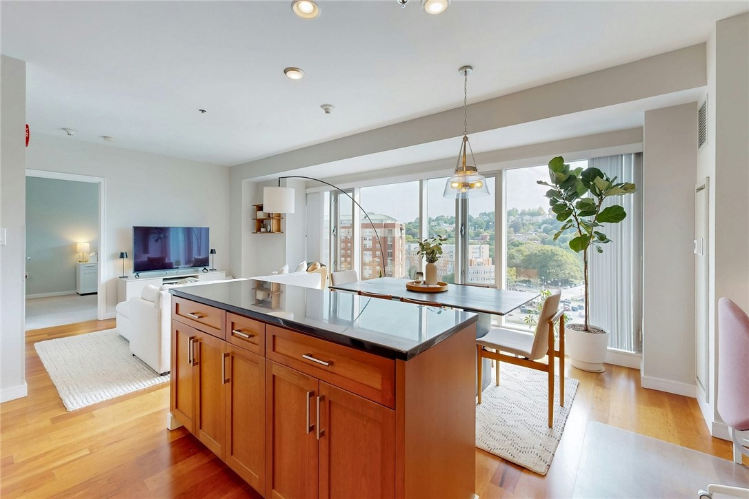 100 Exchange Street, Unit 705 Providence, RI 02903 - Photo 4 of 40