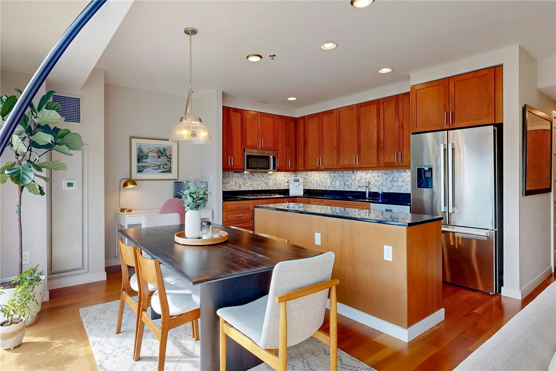 100 Exchange Street, Unit 705 Providence, RI 02903 - Photo 10 of 40