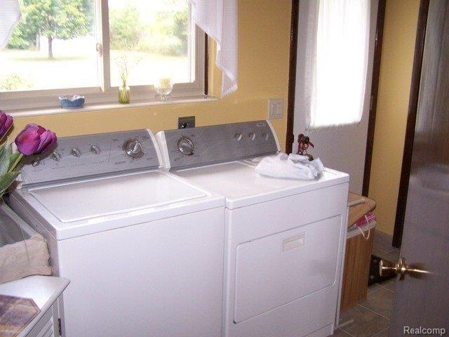 12585 Holtforth Road Fenton, MI 48430 - Photo 21 of 24 Holtforth 12585 Laundry.JPG