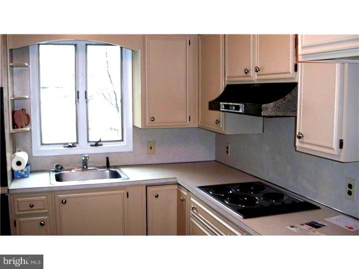 1550 Erbs Mill Road Blue Bell, PA 19422 - Photo 9 of 24 Kitchen