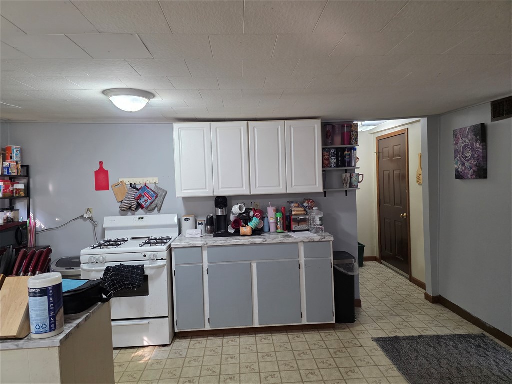 7 Weld Street Naples, NY 14512 - Photo 27 of 36 Kitchen