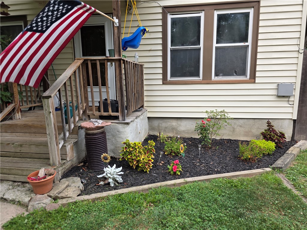 7 Weld Street Naples, NY 14512 - Photo 36 of 36 Front porch