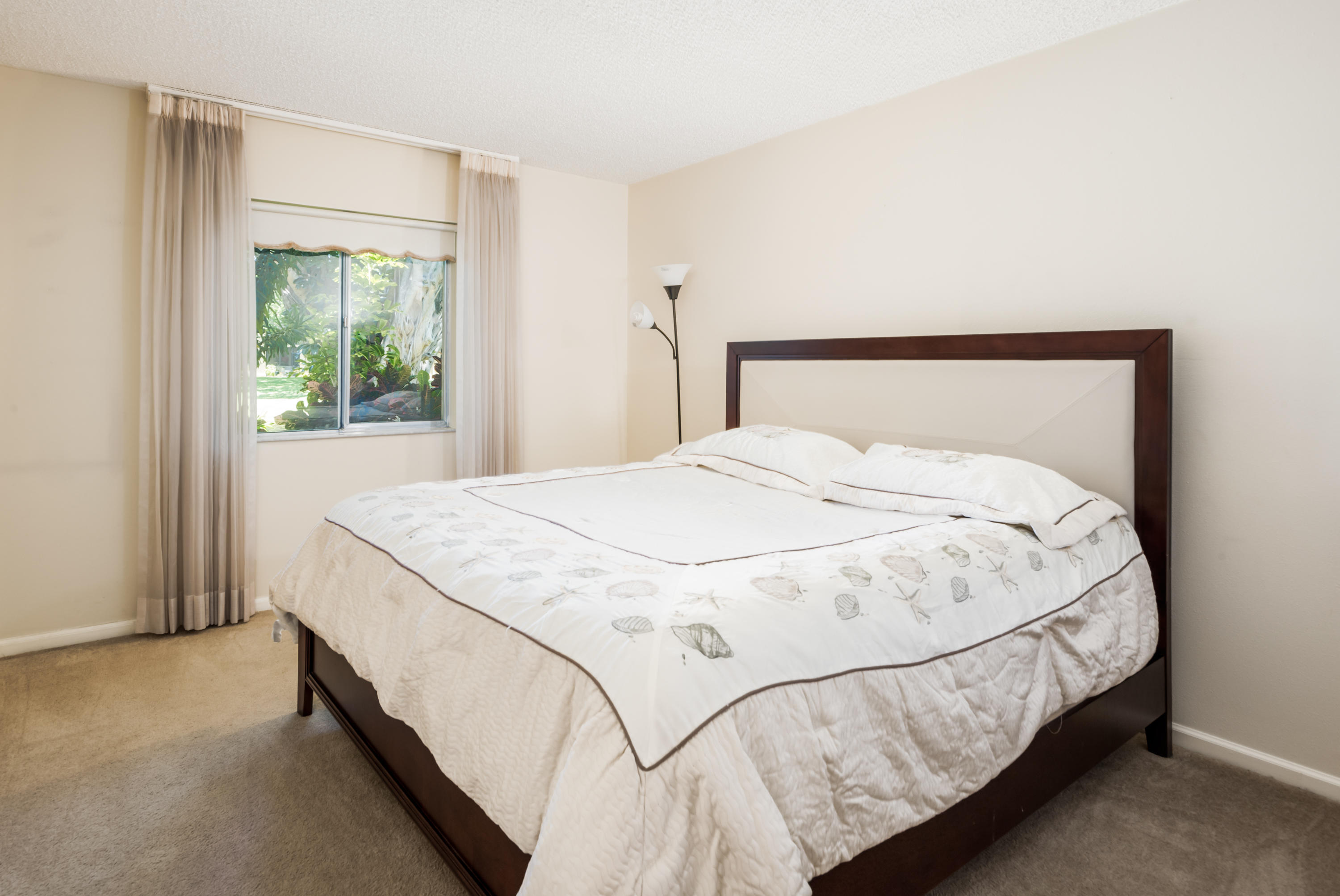 806 Southwest 9th St Circle, Unit 103 Boca Raton, FL 33486 - Photo 14 of 25 014_Master Bedroom