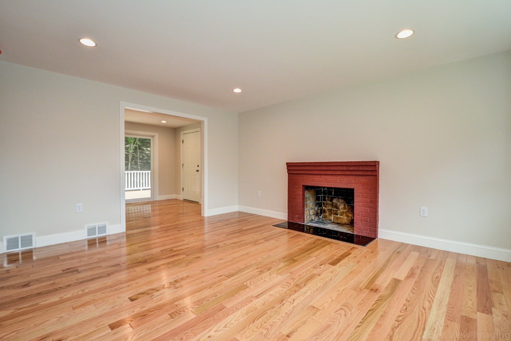 15 Baben Road Hudson, MA 01749 - Photo 4 of 23 Gallery Image 4