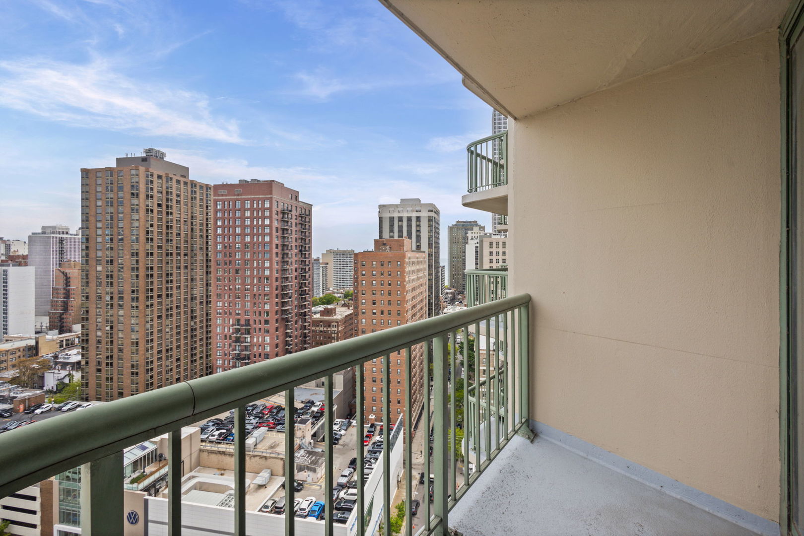111 West Maple Street, Unit 1807 Chicago, IL 60610 - Photo 6 of 36