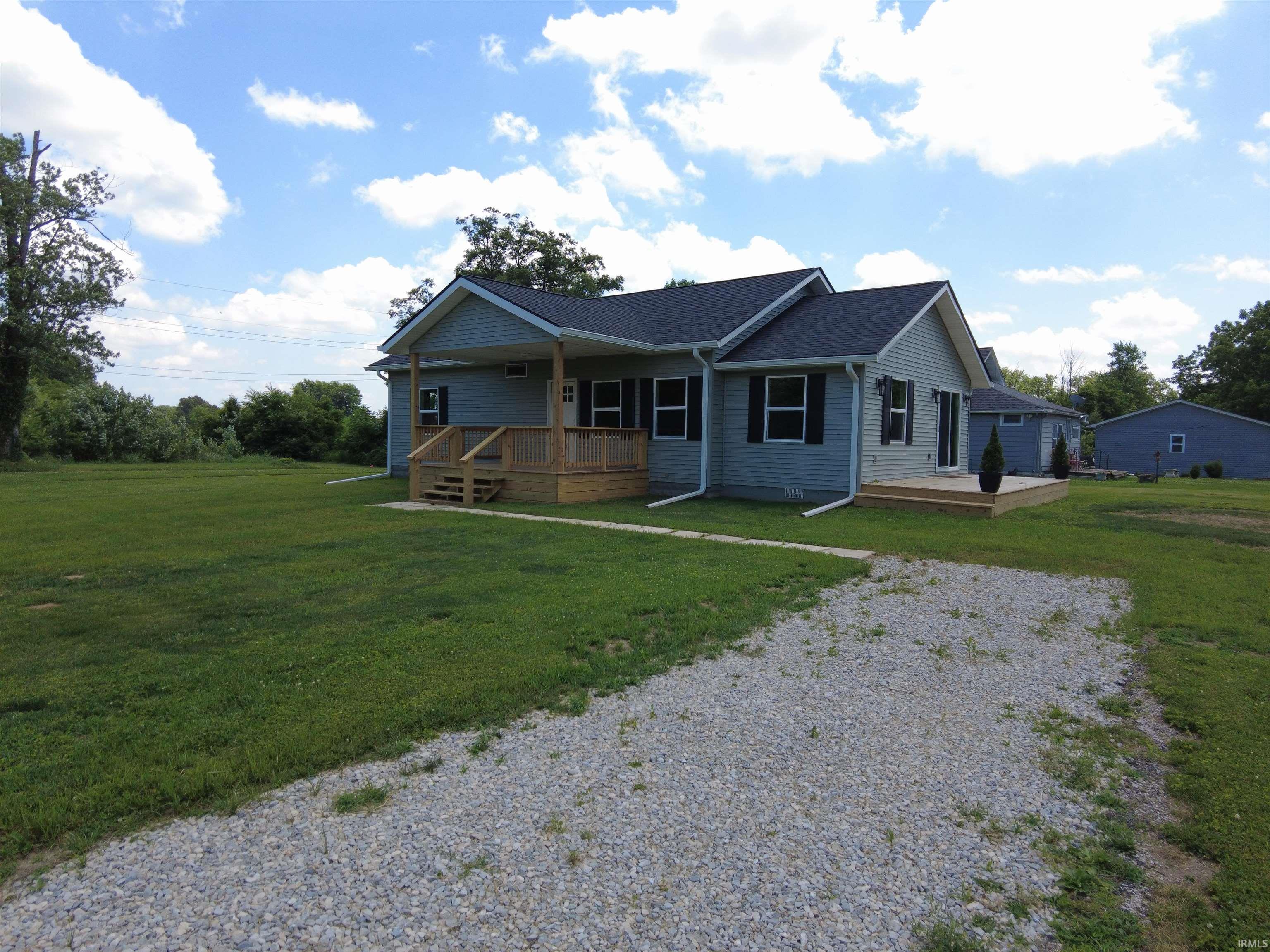 444 South 4th Street Mitchell, IN 47446 - Photo 4 of 18