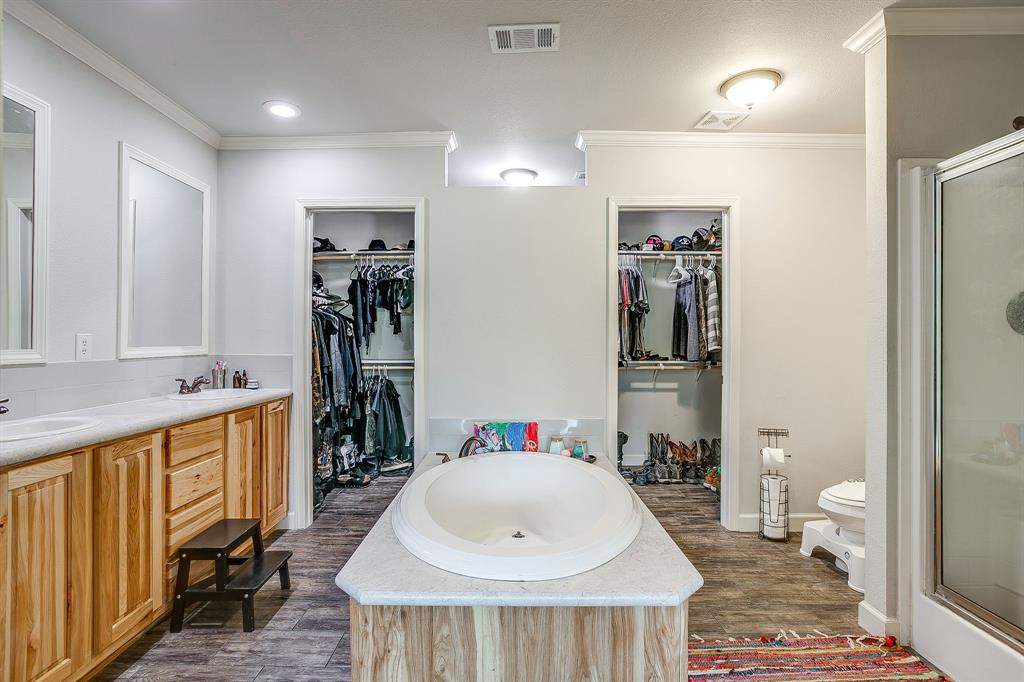 5878 Greenwood Road Millsap, TX 76066 - Photo 25 of 40 a very nice looking room with a large window