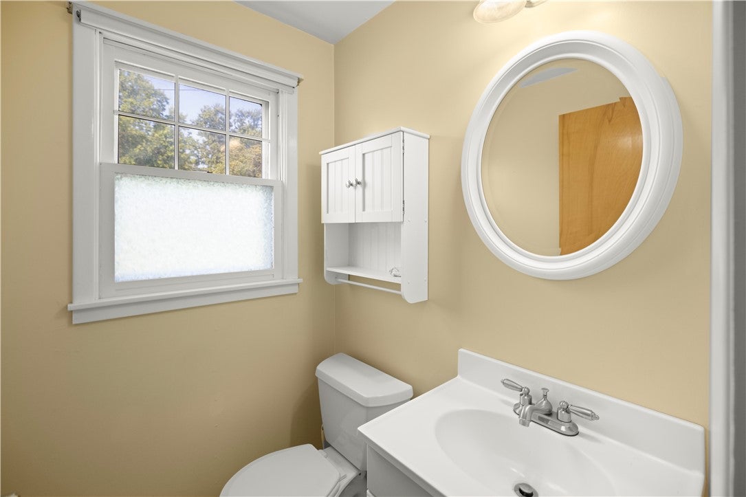 4103 Newcastle Drive Decatur, IL 62526 - Photo 11 of 26 Gallery Image 11
