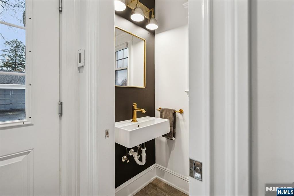 97 Montclair Avenue Montclair, NJ 07042 - Photo 9 of 42 a view of a bathroom from the hallway