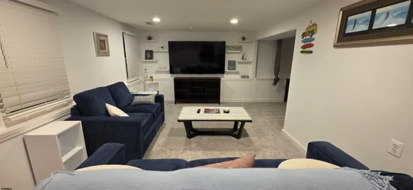 $10,000 | 512 North Somerset Avenue, Ventnor City, NJ 08406