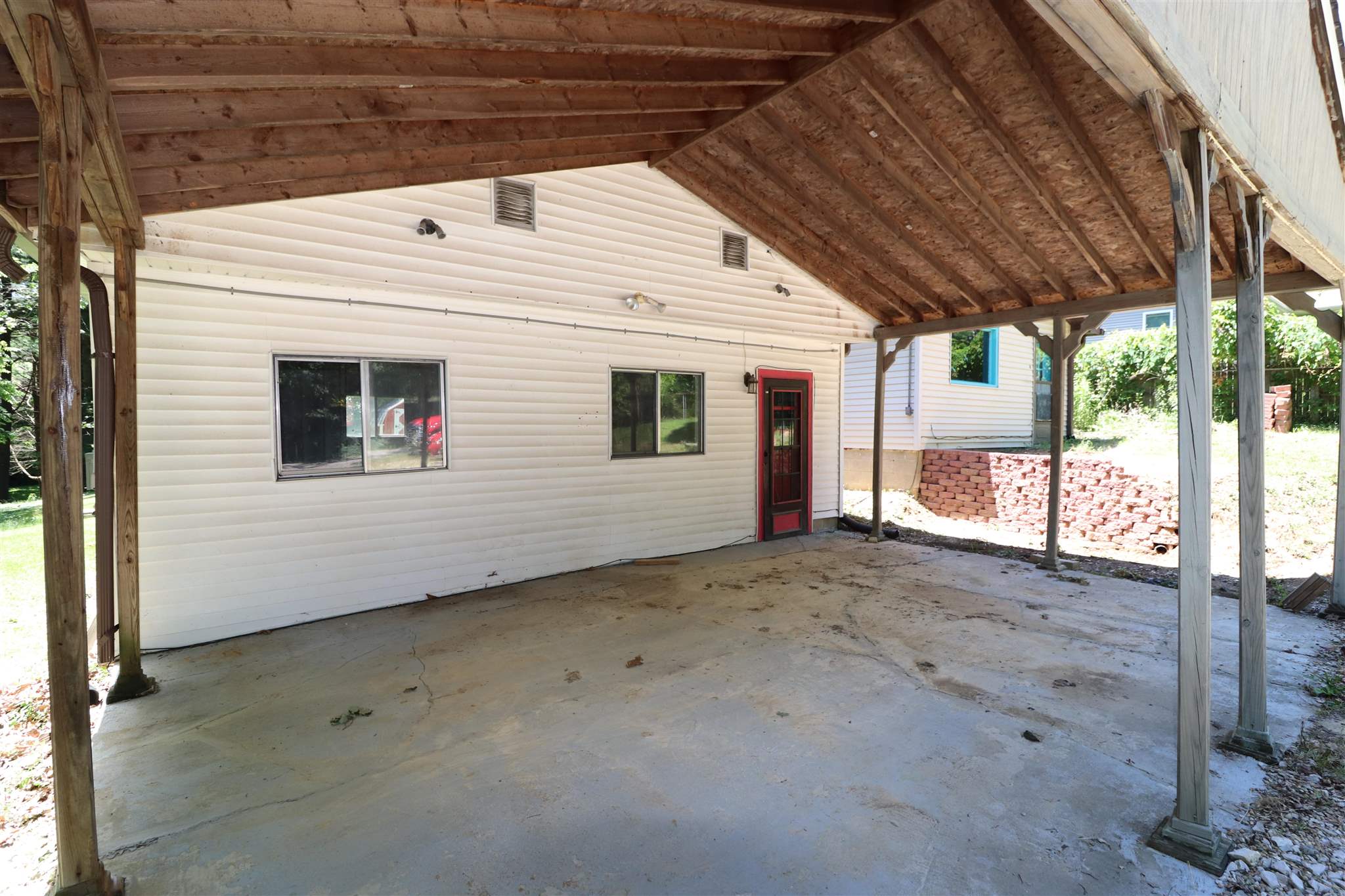 3791 West Woodyard Road Bloomington, IN 47404 - Photo 8 of 20