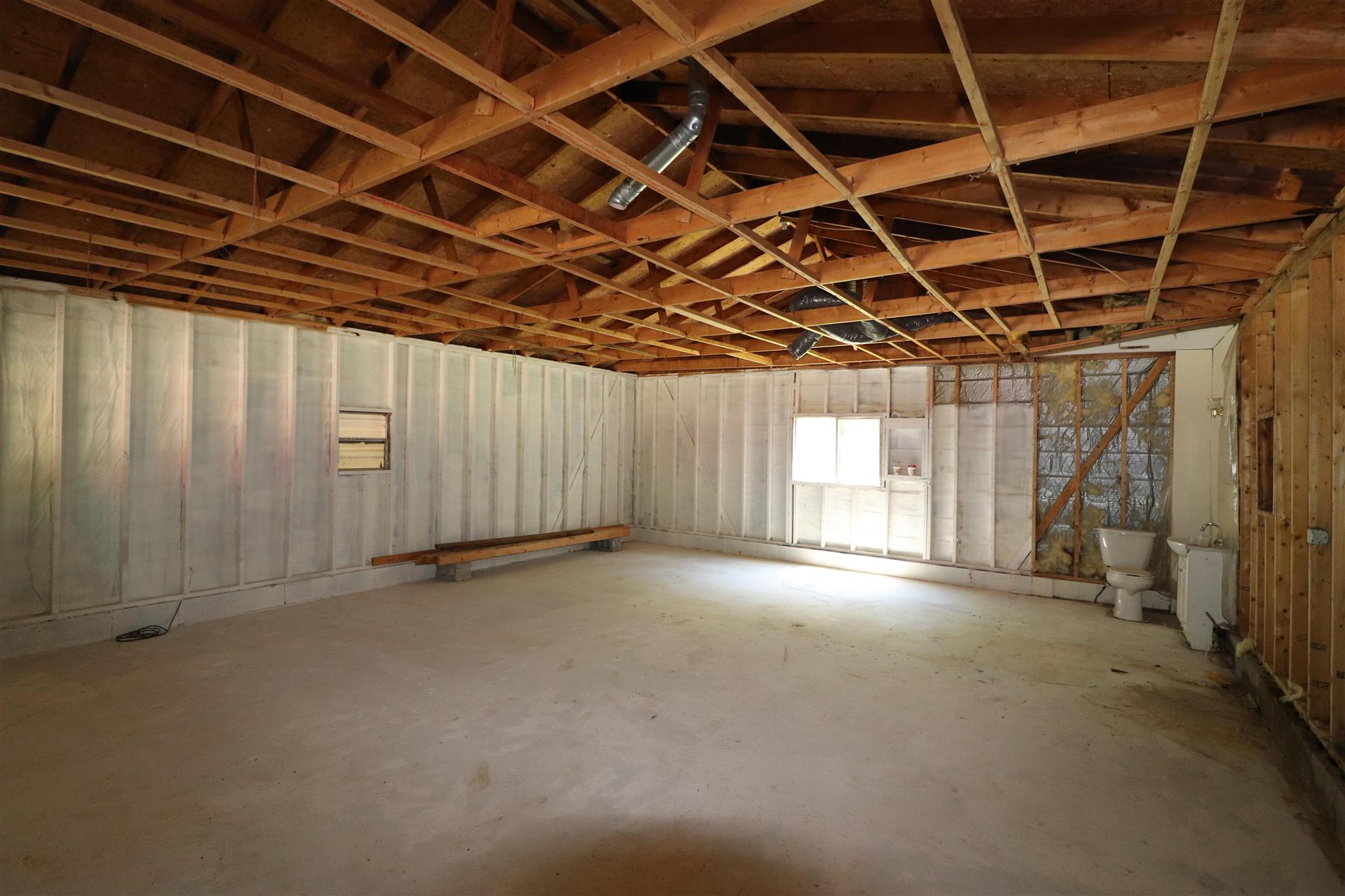 3791 West Woodyard Road Bloomington, IN 47404 - Photo 9 of 20