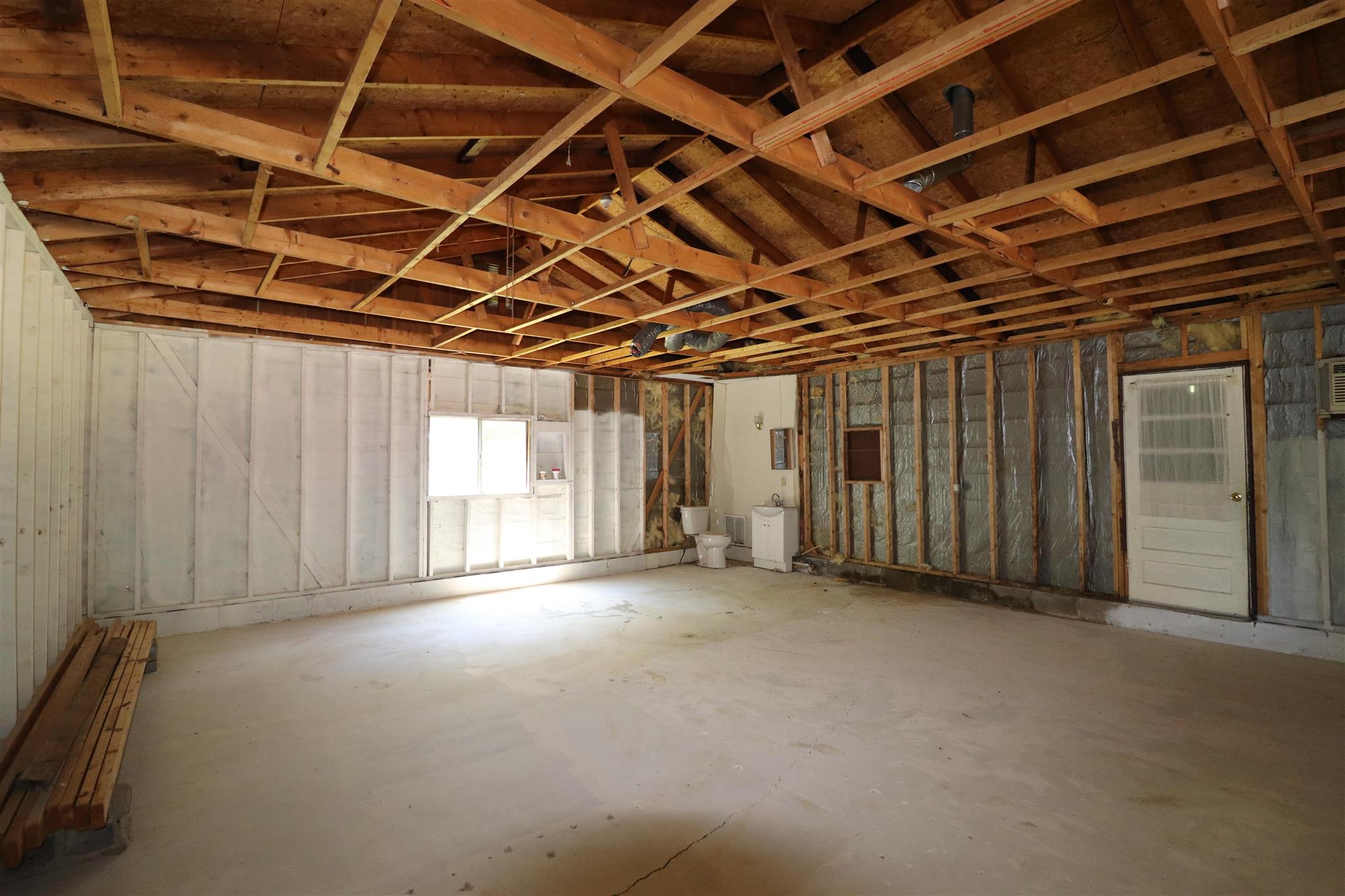 3791 West Woodyard Road Bloomington, IN 47404 - Photo 10 of 20
