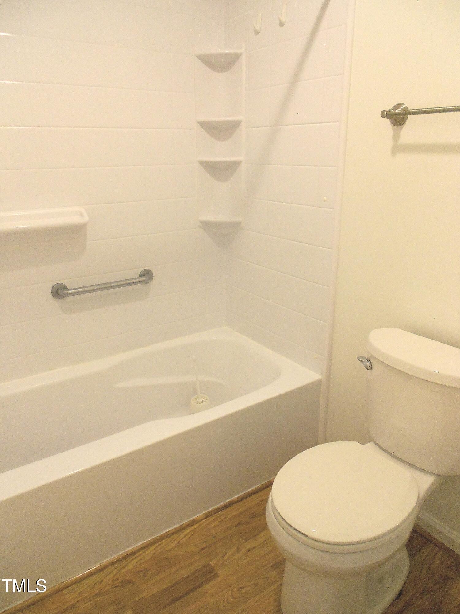 1402 Barton Pl Drive Raleigh, NC 27608 - Photo 21 of 26 DSCN9407