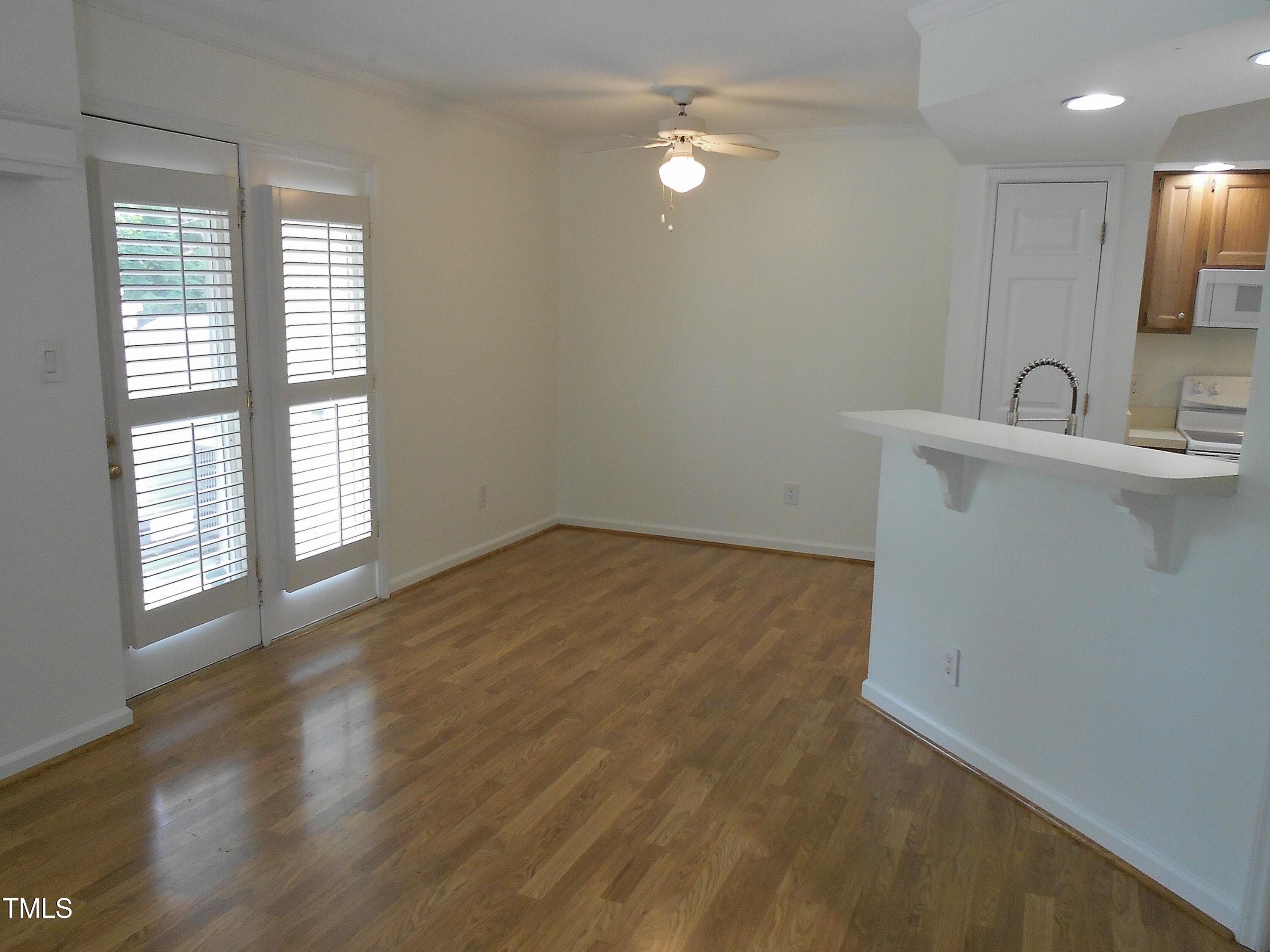 1402 Barton Pl Drive Raleigh, NC 27608 - Photo 6 of 26 DSCN9396