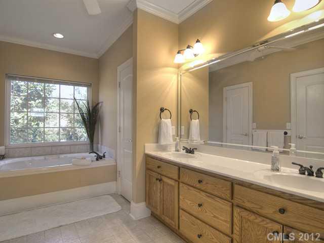 358 Berkeley Road Rock Hill, SC 29732 - Photo 14 of 16 Gallery Image 14