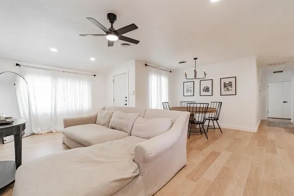 $2,399 | 11111 Stallcup Drive, Dallas, TX 75228
