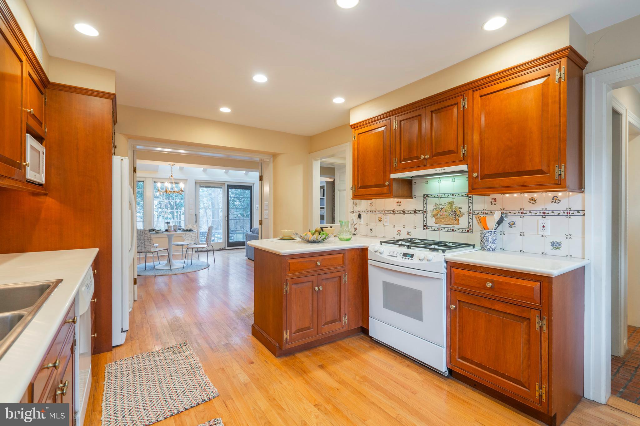 325 Roumfort Road Philadelphia, PA 19119 - Photo 14 of 57 Gallery Image 14