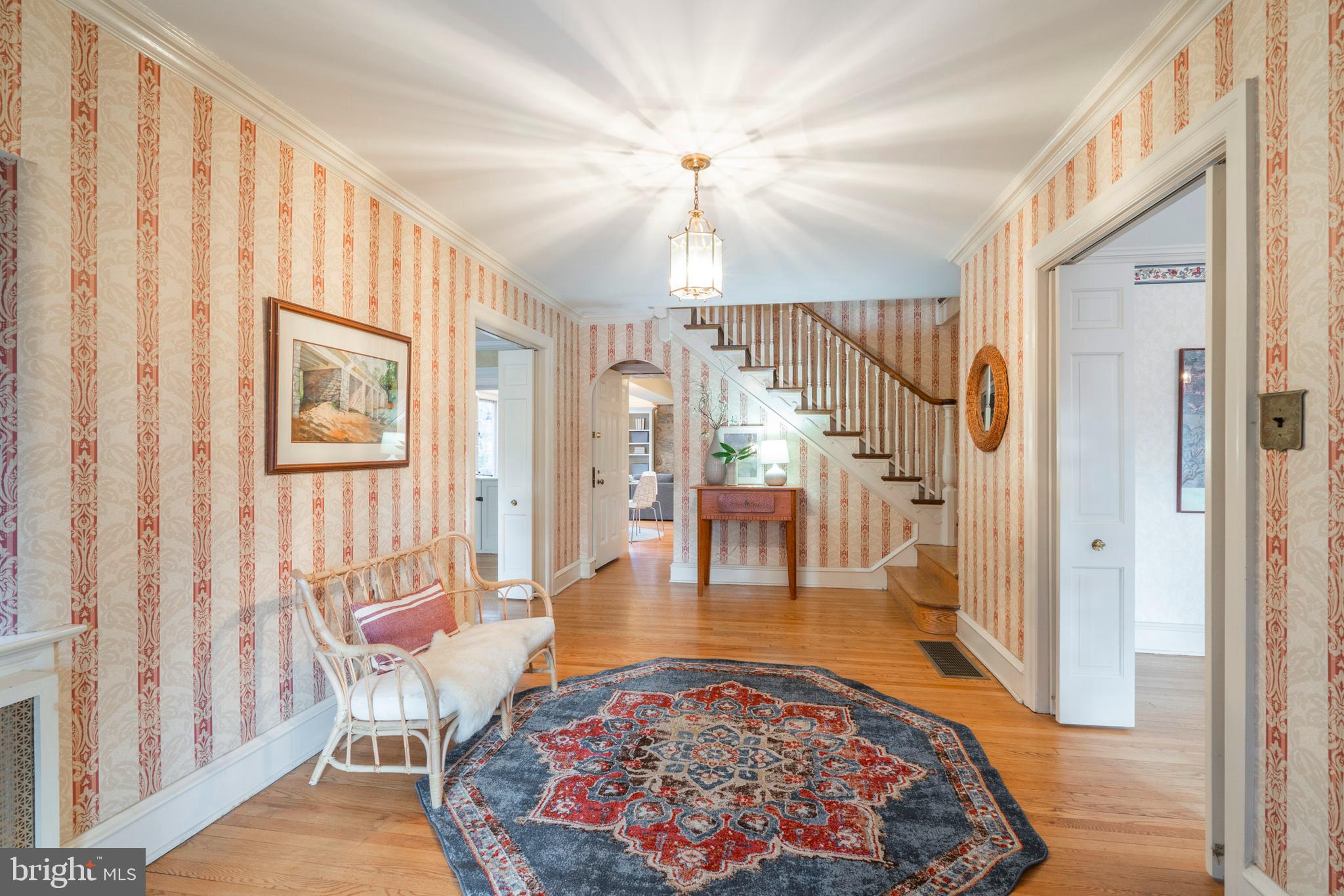 325 Roumfort Road Philadelphia, PA 19119 - Photo 5 of 57 Entry hall