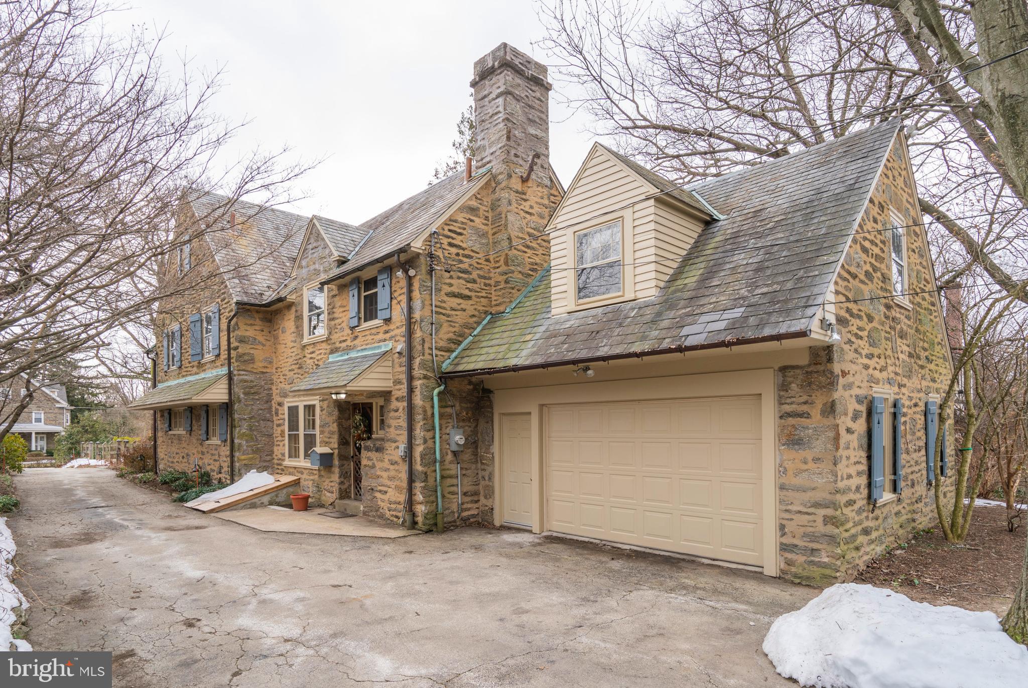 325 Roumfort Road Philadelphia, PA 19119 - Photo 53 of 57 One-car over-sized garage