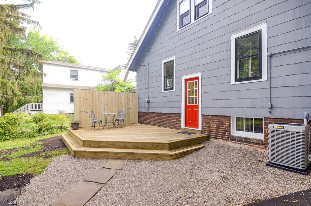 2602 Queenston Road Cleveland Heights, OH 44118 - Photo 22 of 23 Gallery Image 22