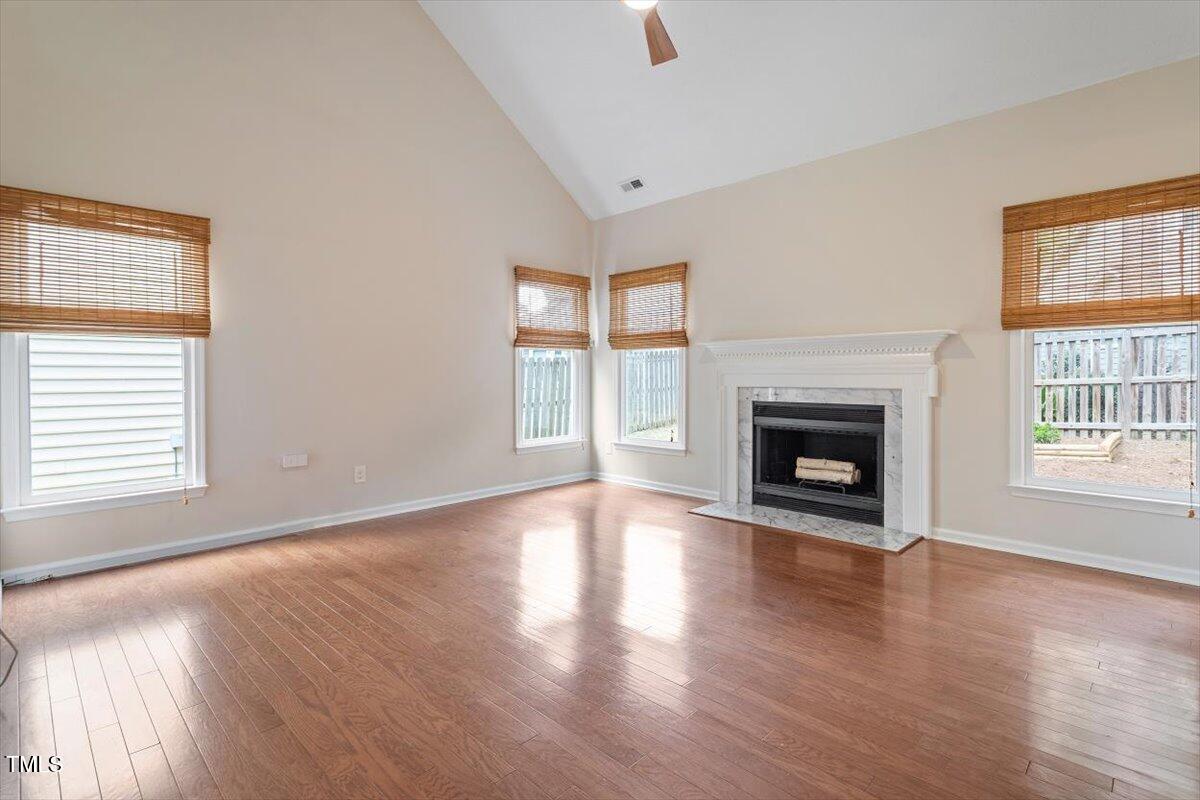 5821 Edgebury Road Raleigh, NC 27613 - Photo 9 of 37 Family Room
