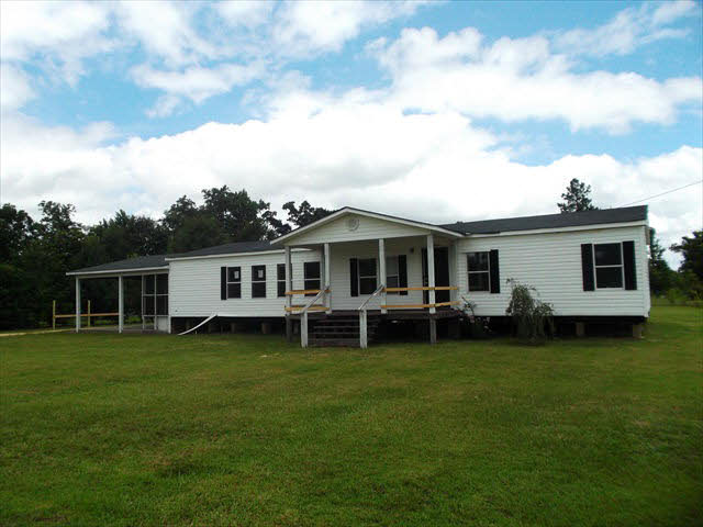 2901 Old Bratt Road Atmore, AL 36502 - Photo 1 of 1