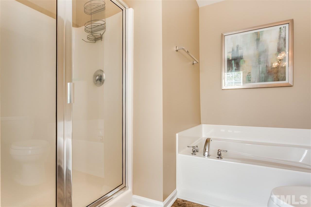 8243 Martello Lane Raleigh, NC 27613 - Photo 18 of 25
