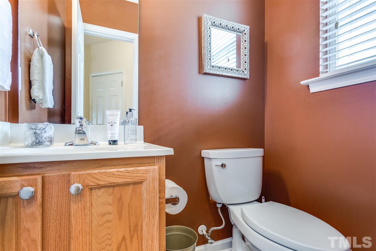 8243 Martello Lane Raleigh, NC 27613 - Photo 4 of 25