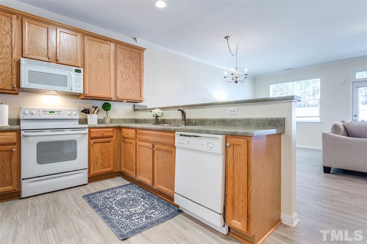 8243 Martello Lane Raleigh, NC 27613 - Photo 7 of 25