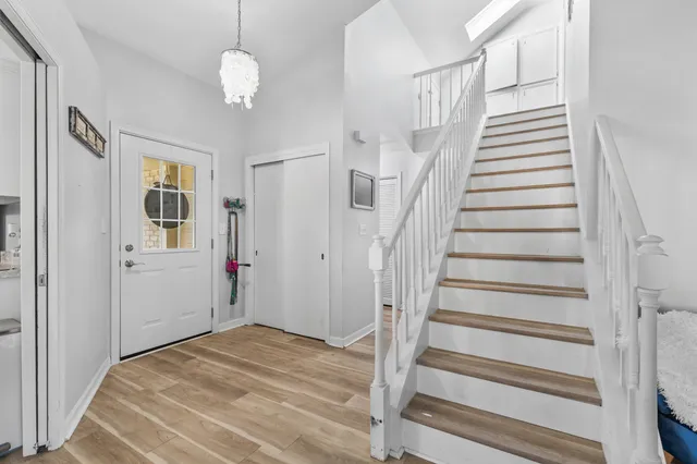 $319,000 | 5339 South Cambridge Lane, Greenfield, WI 53221