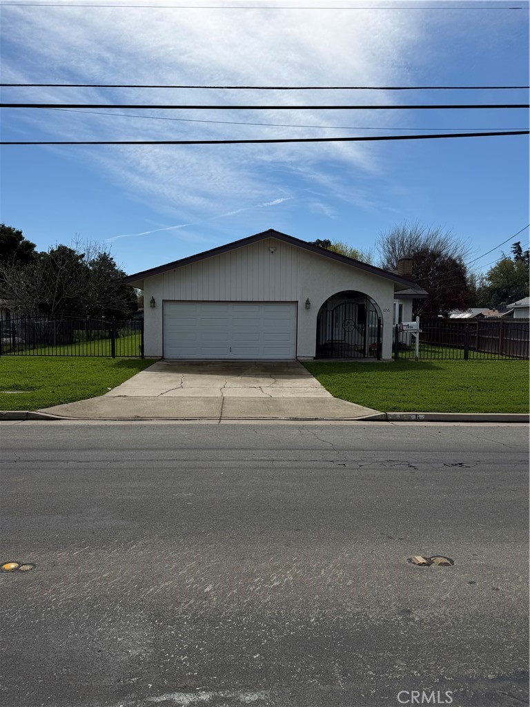 1056 East Alexander Avenue Merced, CA 95340 - Photo 1 of 36