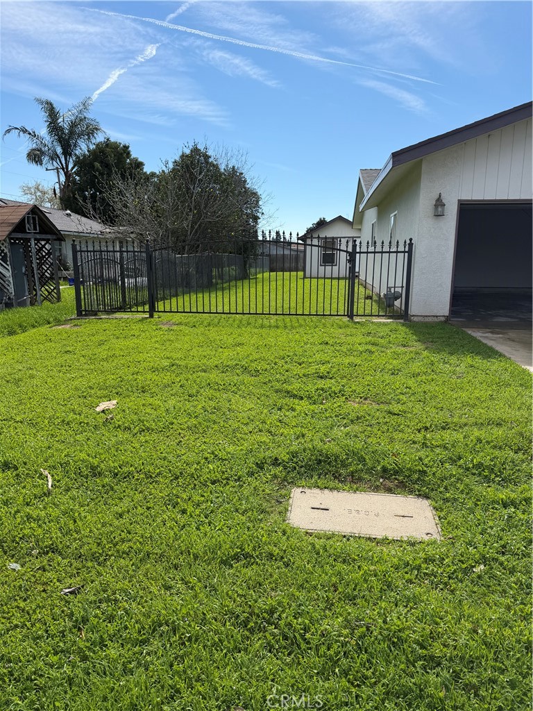 1056 East Alexander Avenue Merced, CA 95340 - Photo 8 of 36