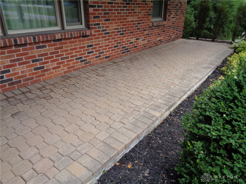 9151 Eby Road Germantown, OH 45327 - Photo 27 of 38 Gallery Image 27