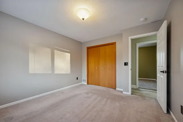 $2,995 | 3824 Tower Pond Drive, Anoka, MN 55303