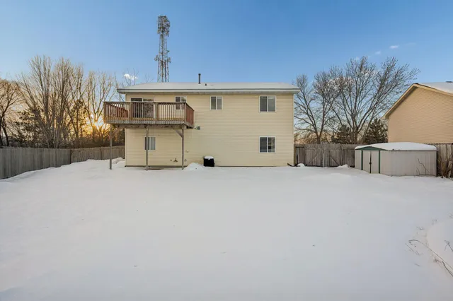 $2,995 | 3824 Tower Pond Drive, Anoka, MN 55303